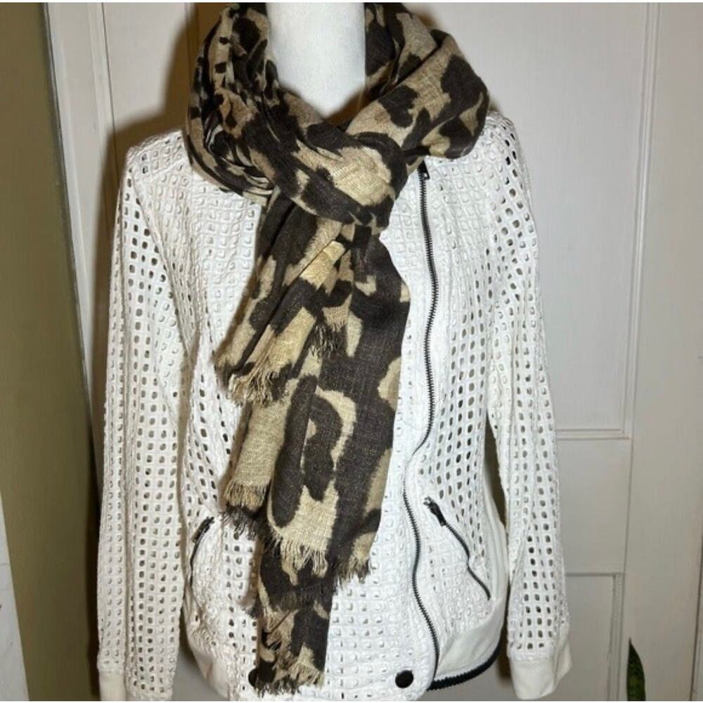 Tan Brown Animal Leopard Cheetah Print Scarf Lightweight Autumn Winter Accessory